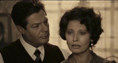 Marcello Mastroianni and Sofia Loren in Ettore Scola's A Special Day (1977)