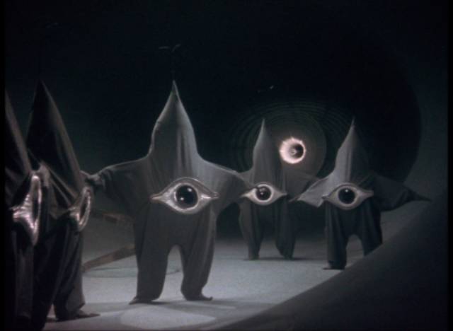 Alien onesies arrive in Tokyo in Kôji Shima’s Warning from Space (1956)