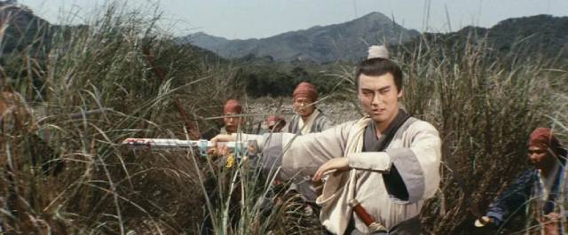 Tsai (Tien Peng) spends his life seeking revenge in Joseph Kuo's The Swordsman of All Swordsmen (1968)