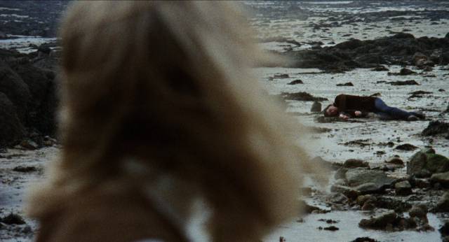 Anna Robinson (Susan Hampshire) discovers Hugh Dabernon (Michael Petrovich) dead on the beach in Fred Burnley’s Neither the Sea Nor the Sand (1972)