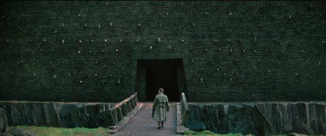 A Wermacht unit arrives at an ancient fortress in the Carpathians in Michael Mann's The Keep (1983)