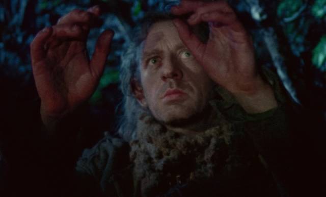 Scarf Michael (Mick Lally) wields an uncanny power in Robert Wynne-Simmons’ The Outcasts (1982)