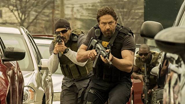 The cops are indistinguishable from the crooks in Christian Gudegast's Den of Thieves (2018)